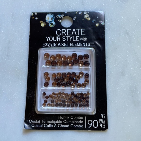 Swarovski | 3 Pack HotFix Crystals in Colorado Topaz Smoked Topaz & Jonquil - Picture 4 of 15